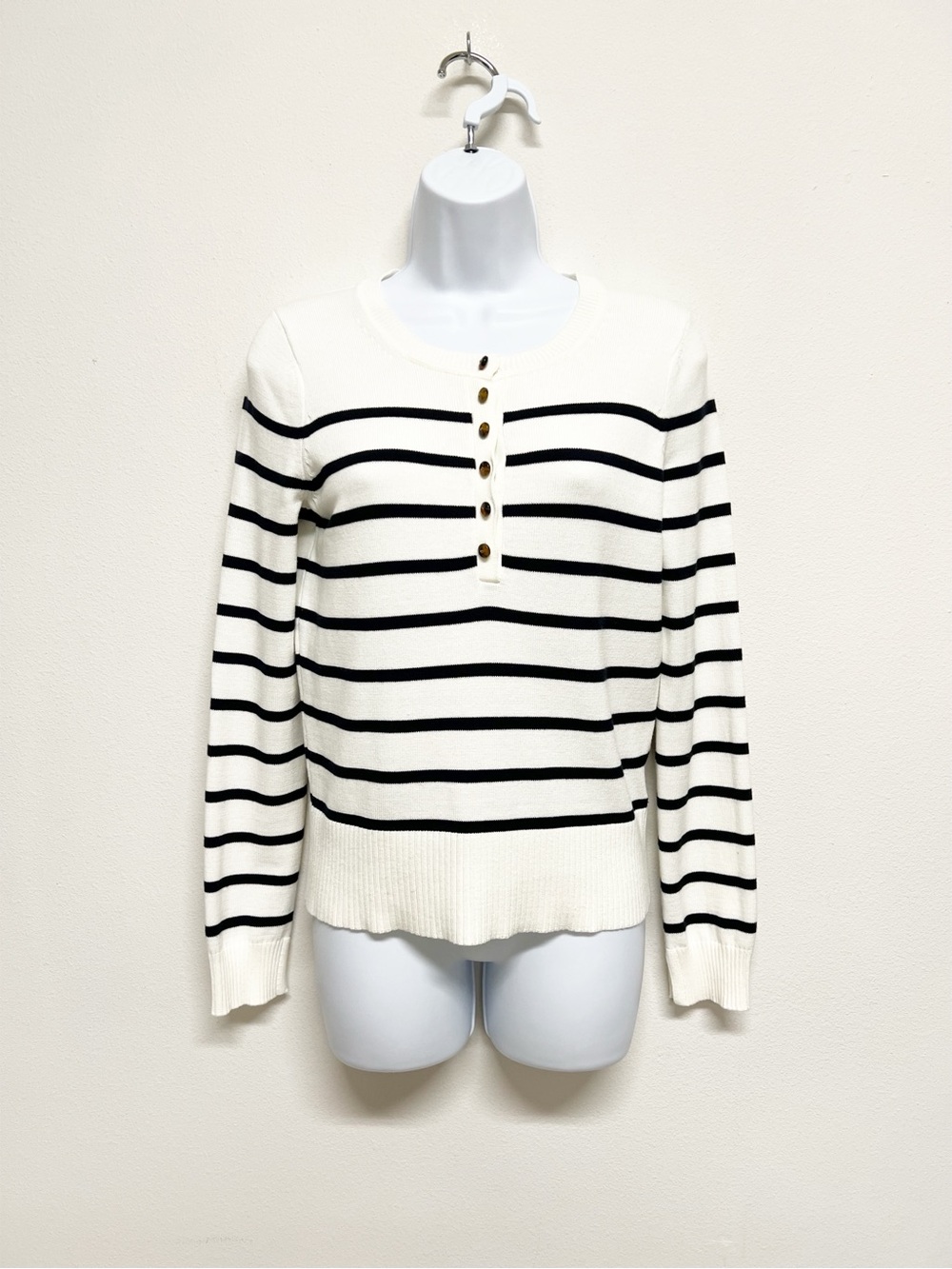 Veronica Beard White Navy Striped Dianora Knitted Coastalcore Henley Sweater